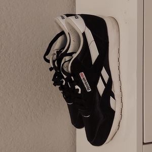 Women's Classic Reeboks